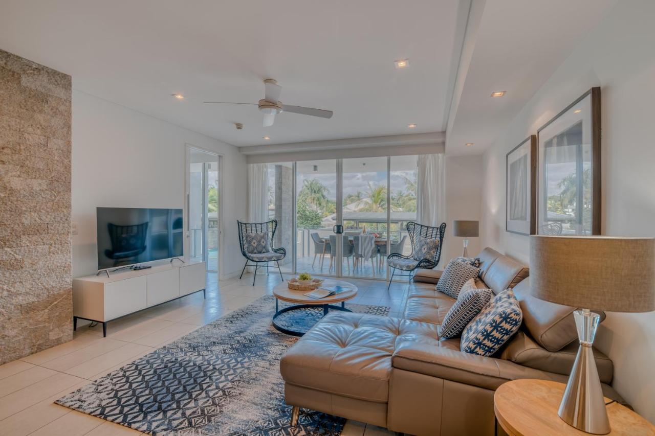 Coconut Grove Lejlighedshotel Port Douglas Eksteriør billede