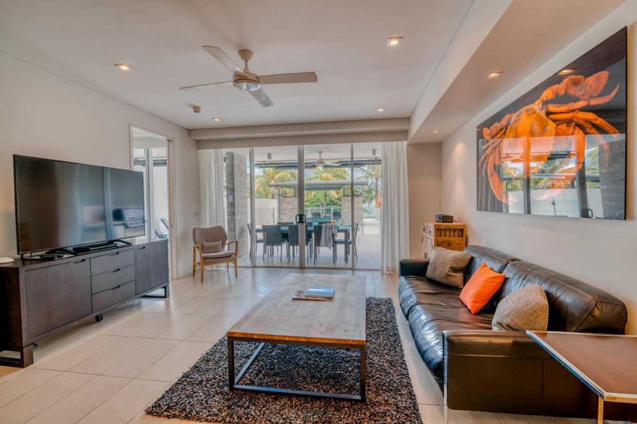 Coconut Grove Lejlighedshotel Port Douglas Eksteriør billede