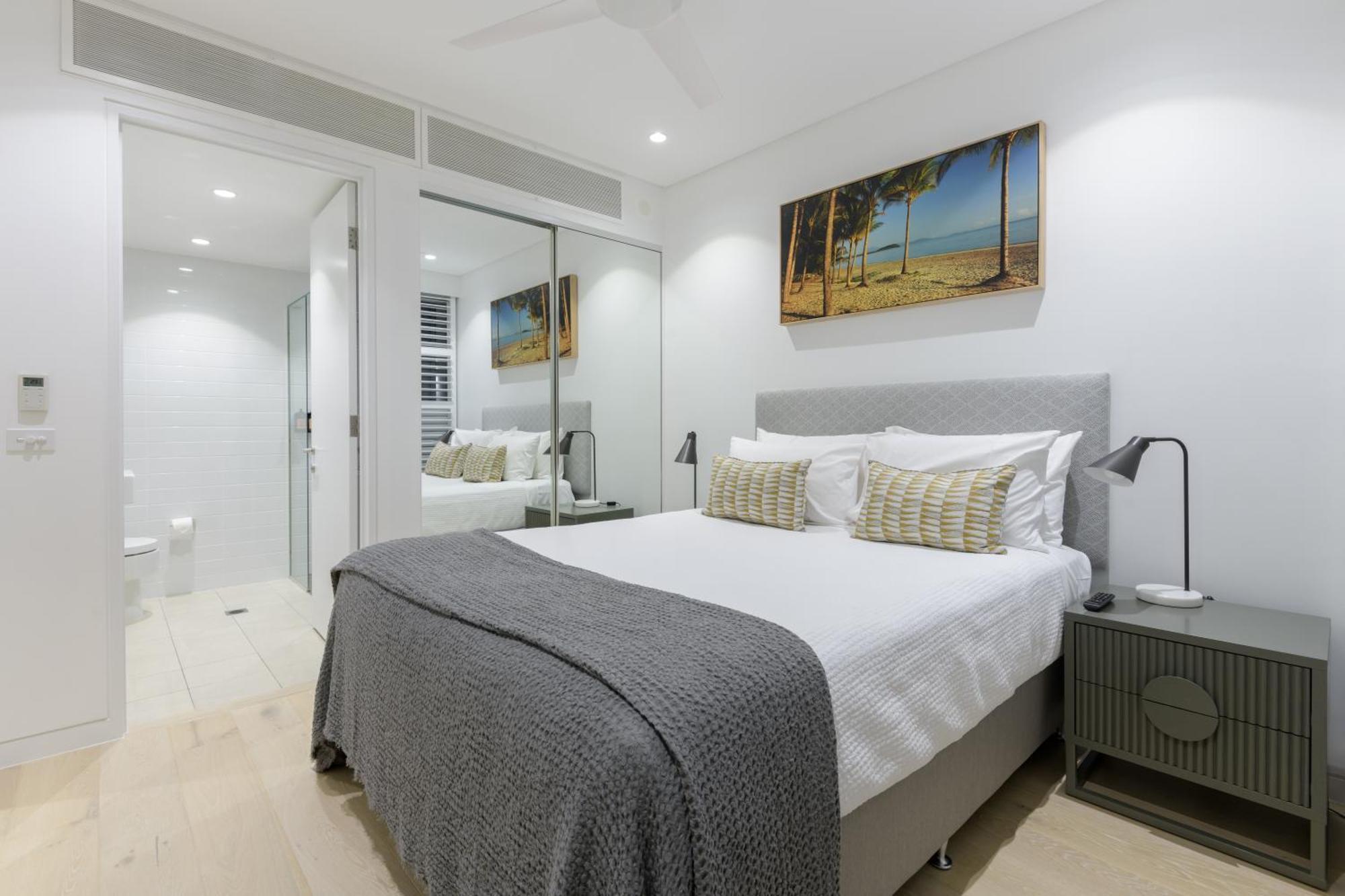 Coconut Grove Lejlighedshotel Port Douglas Eksteriør billede